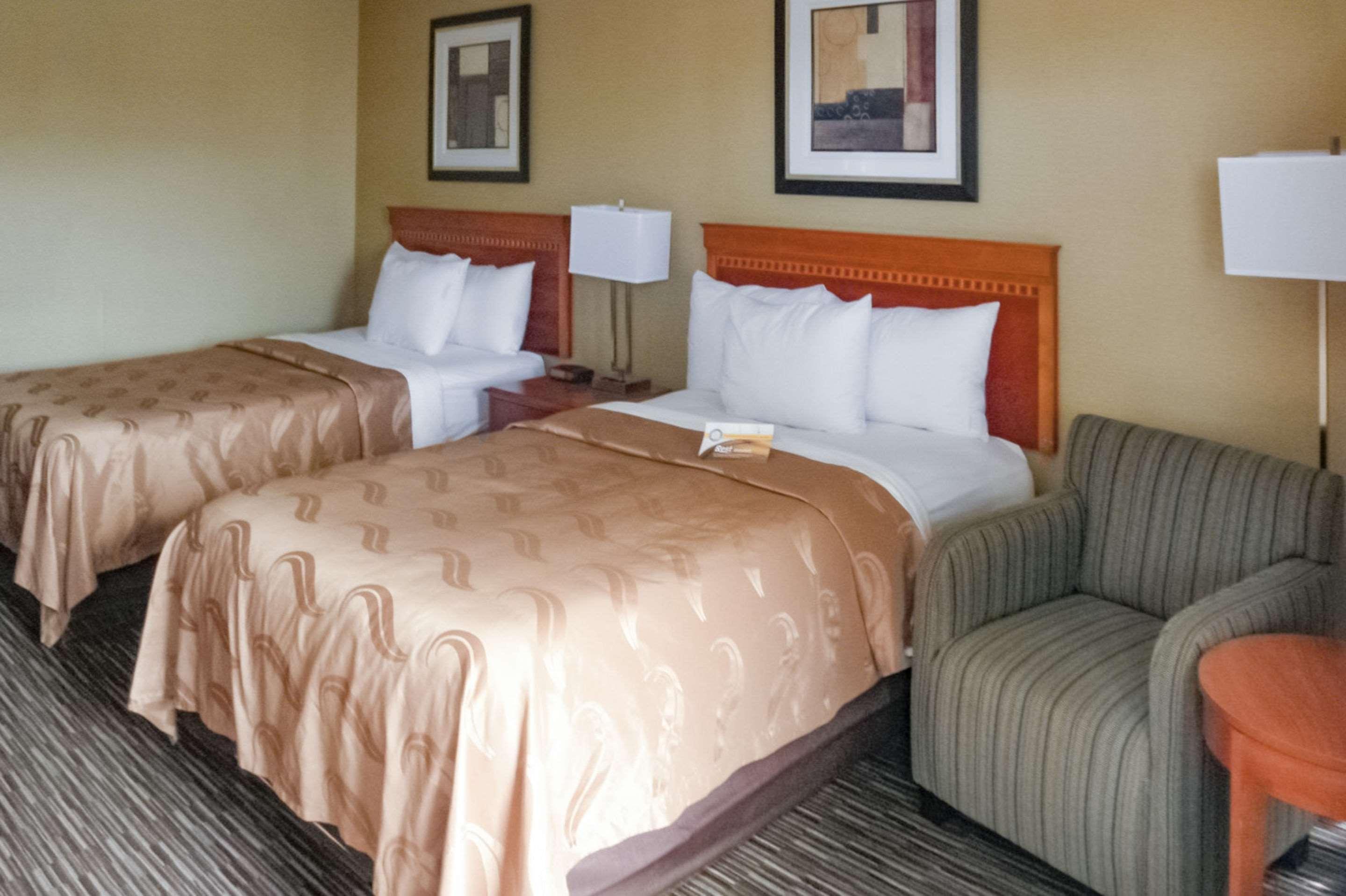 Quality Inn Columbus, Ms Екстериор снимка
