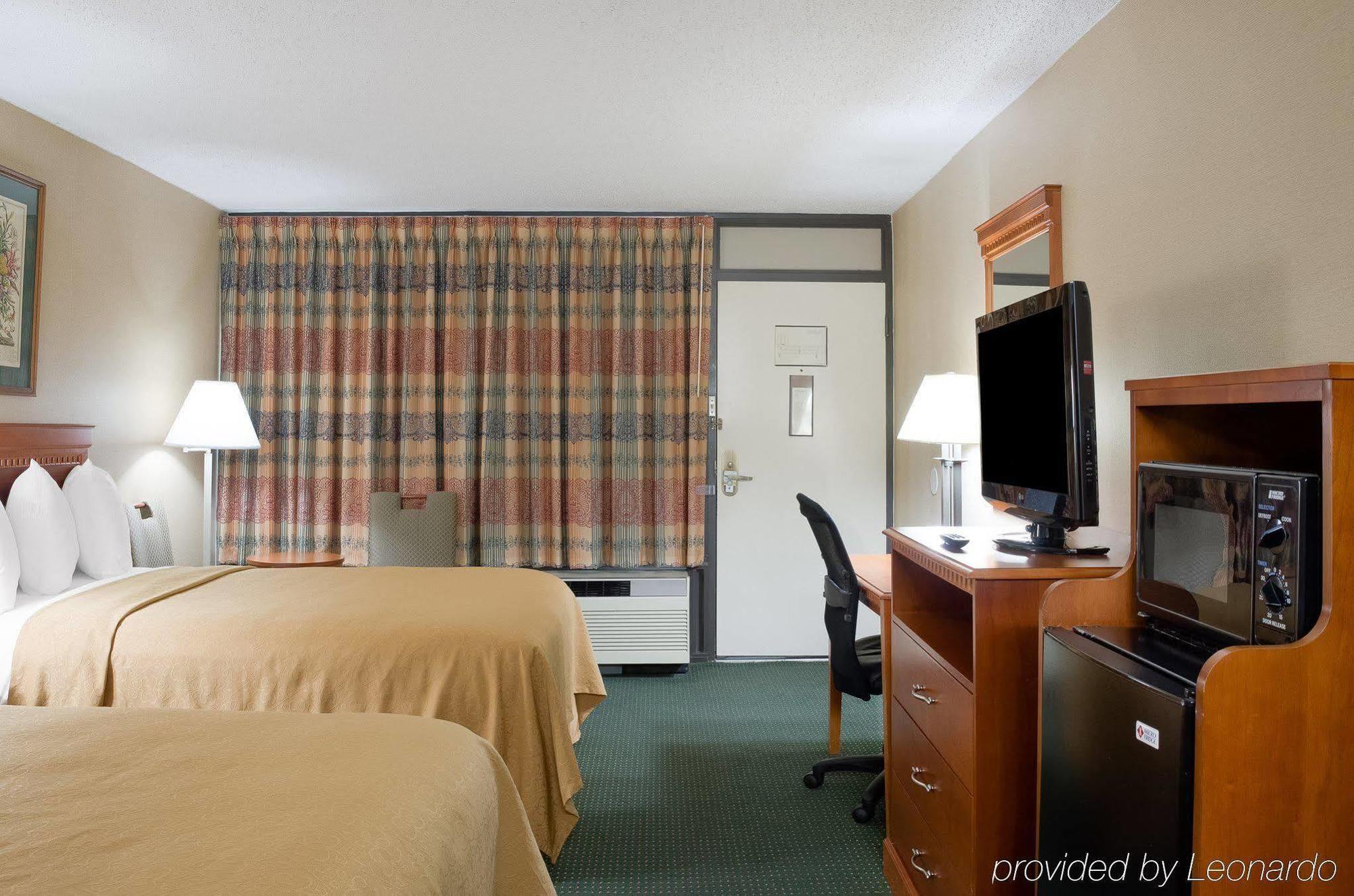 Quality Inn Columbus, Ms Екстериор снимка